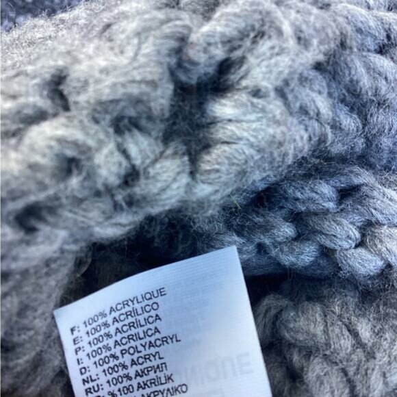 The North Face Women's Cable Beanie - Picture 4 of 4